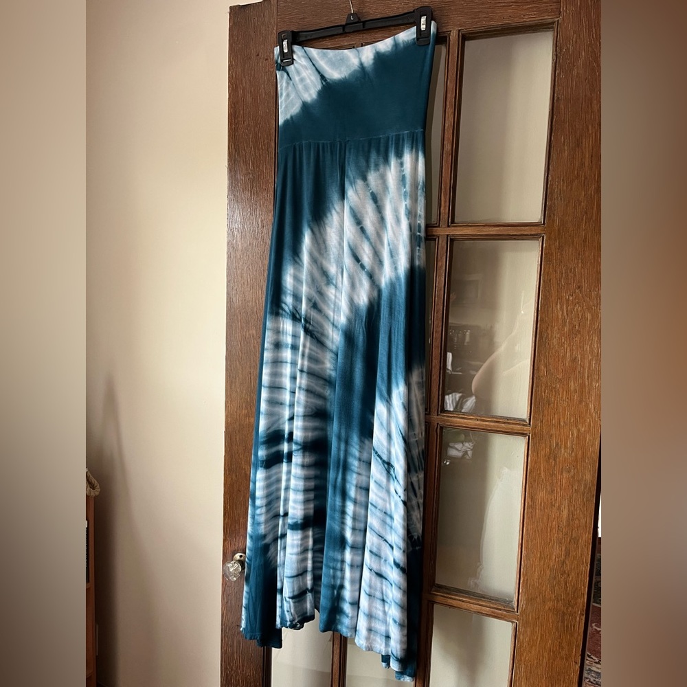 Boutique Small Blue Tie Dye Maxi Skirt